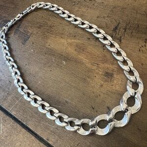 Vintage Monet Chunky Curb Link Choker Necklace 16.25”